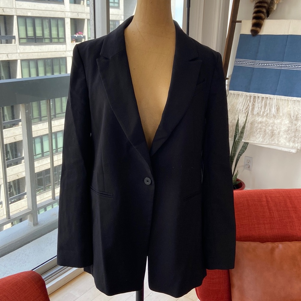 PRE-LOVED: H&M Oversized Blazer — Sz 8
